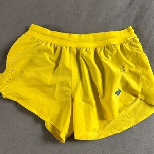 Rabbit Fuel n' Fly 2.5" Athletic Shorts